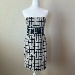 MAX AND CLEO - WOMEN’S STRAPLESS DRESS MIDI BLACK AND CREAM SIZE 4